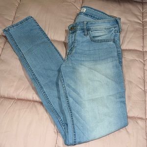 Hollister Skinny Light Wash Jeans